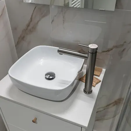 Πανσιόν Dantis 3*