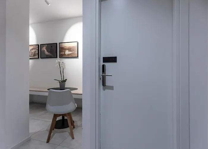 Guest house Dantis 3*